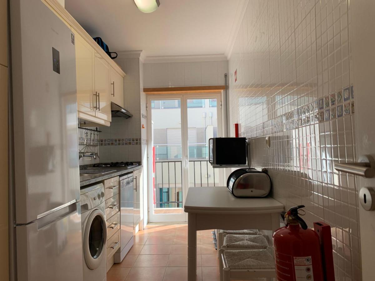 Monte Gordo Beach Flat With Balcony Bagian luar foto
